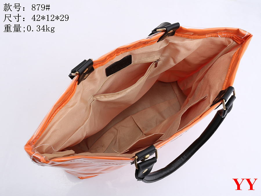 Fendi Handbags #523970 replica