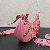 US$153.00 Balenciaga AAA+ Handbags #522737