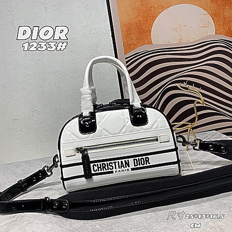 Dior AAA+ Handbags #526994 replica