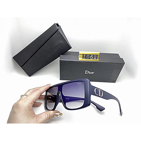 Dior Sunglasses #527475 replica