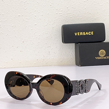 Versace AAA+ Sunglasses #528406 replica