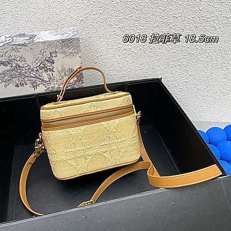 Dior AAA+ Handbags #528752 replica