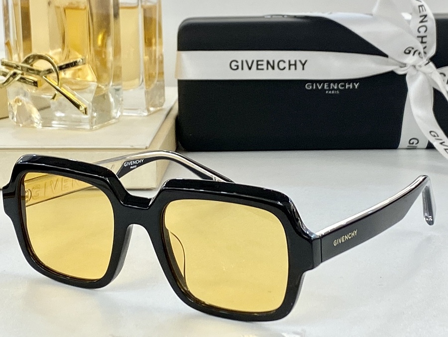 Givenchy AAA+ Sunglasses #528431 replica