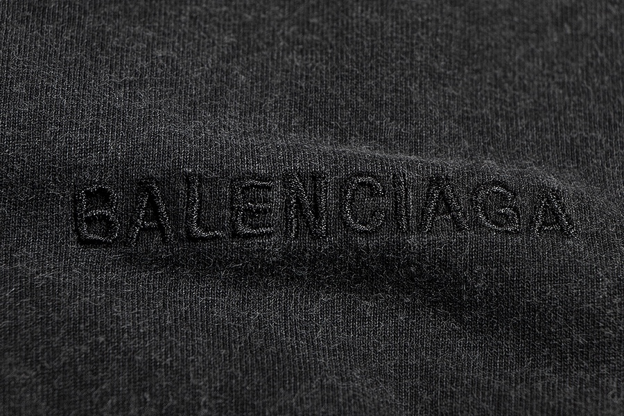 Balenciaga Long-Sleeved T-Shirts for Men #530182 replica