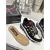 US$103.00 Versace shoes for MEN #530085