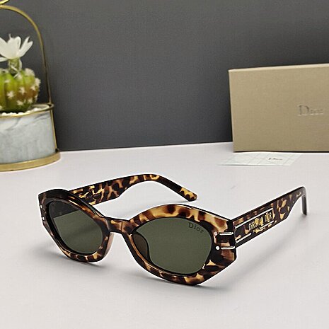 Dior AA+ Sunglasses #534970 replica