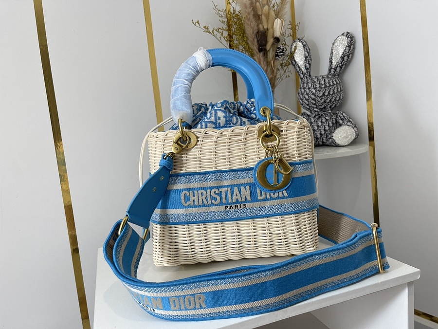 Dior AAA+ Handbags #530558 replica