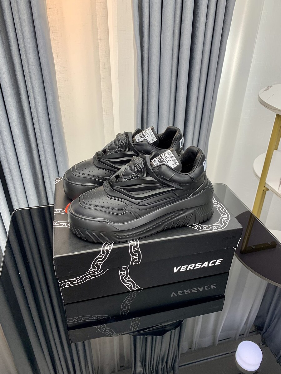 Versace shoes for MEN #533921 replica
