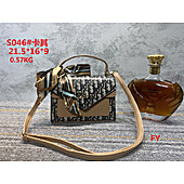 US$25.00 Dior Handbags #533069