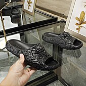 US$39.00 Versace shoes for versace Slippers for Women #533906