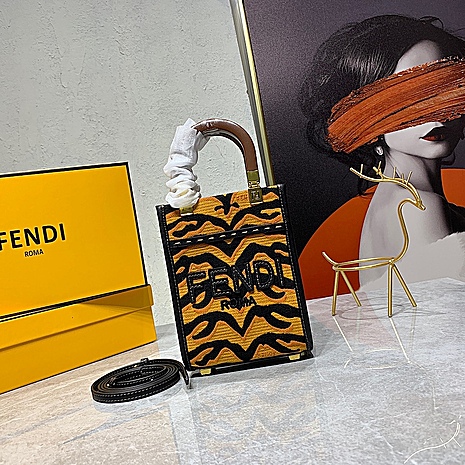Fendi AAA+ Handbags #541425 replica
