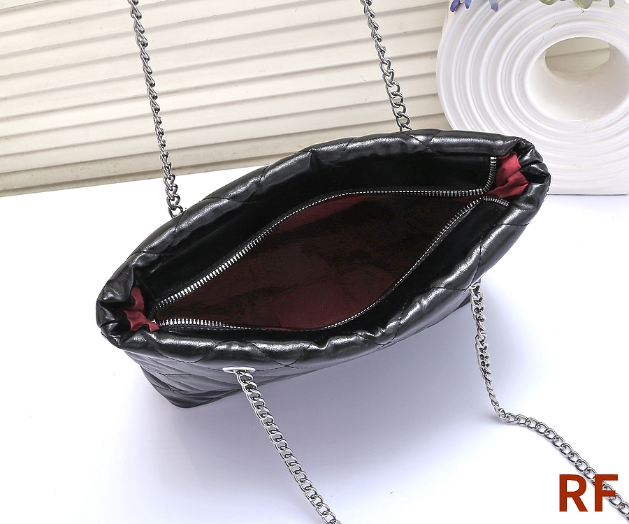 Prada Handbags #539689 replica