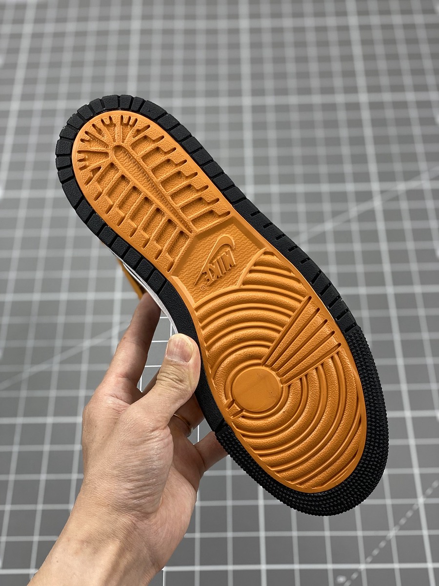 Nike shoes for women #539834 replica