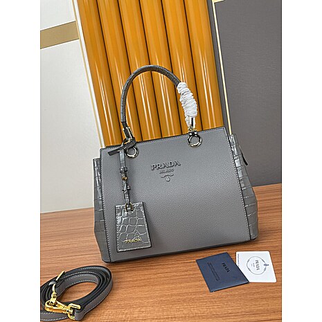 Prada AAA+ Handbags #545133 replica