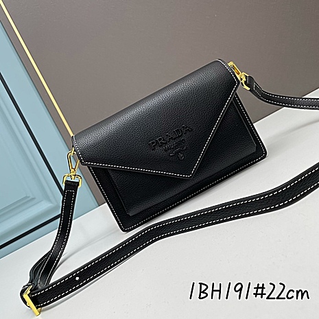 Prada AAA+ Handbags #545153 replica