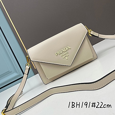 Prada AAA+ Handbags #545155 replica