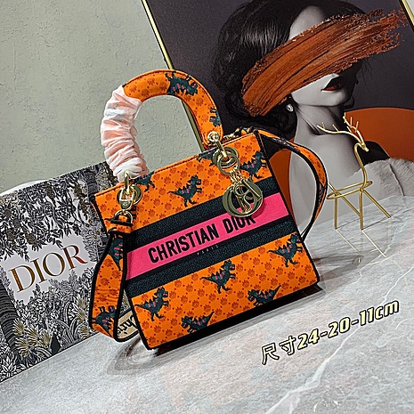 Dior AAA+ Handbags #545217 replica