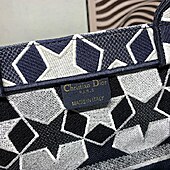 US$164.00 Dior AAA+ Handbags #545181