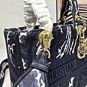 US$103.00 Dior AAA+ Handbags #545187