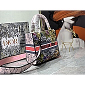 US$103.00 Dior AAA+ Handbags #545201