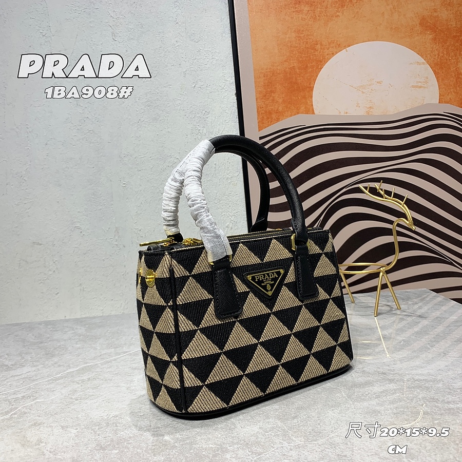 Prada AAA+ Handbags #547140 replica