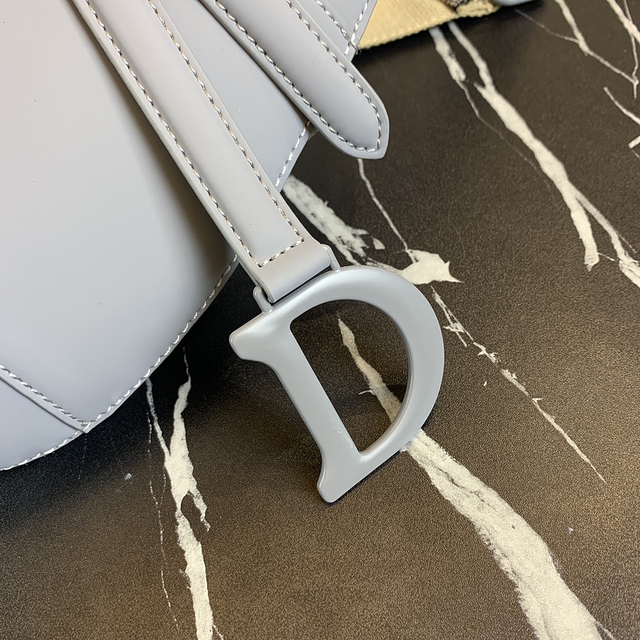 Dior AAA+ Handbags #547185 replica