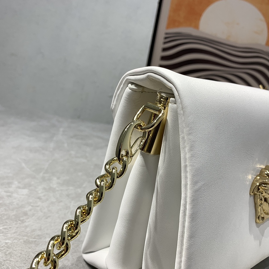 versace AAA+ Handbags #547240 replica