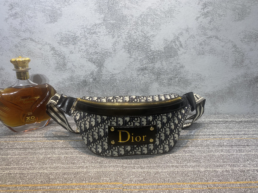 Dior Crossbody Bags #547539 replica