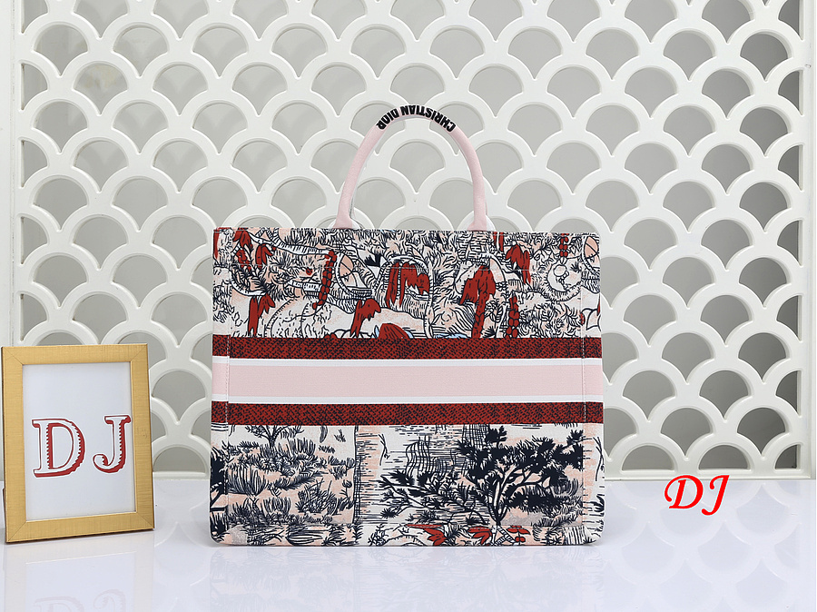 Dior Handbags #547978 replica