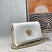 US$149.00 versace AAA+ Handbags #547240