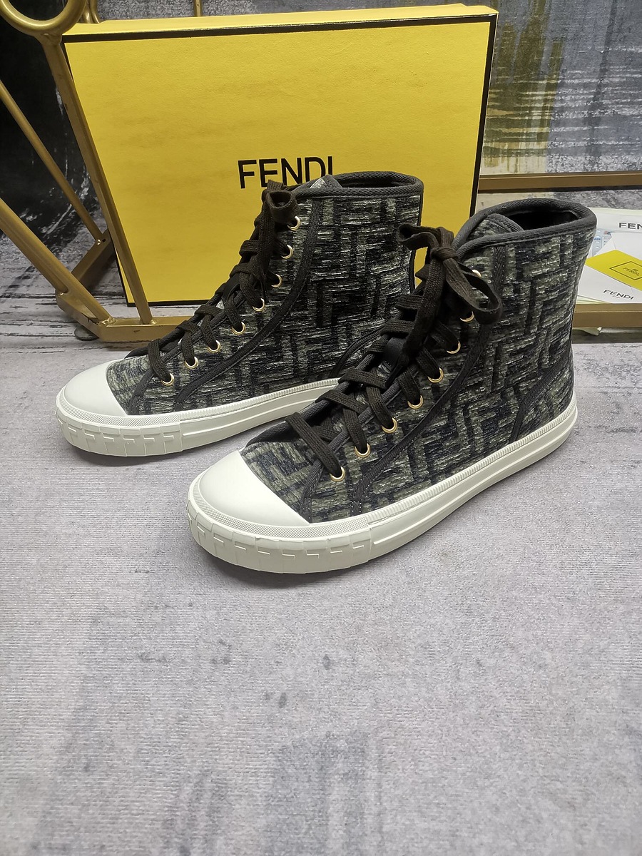 Fendi shoes for Men #550359 replica