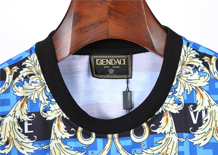 Versace  T-Shirts for men #551105 replica