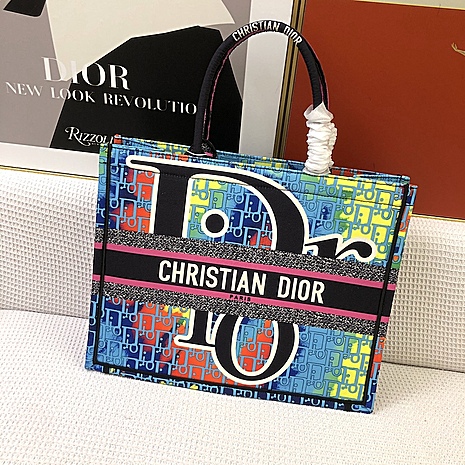 Dior AAA+ Handbags #552895 replica