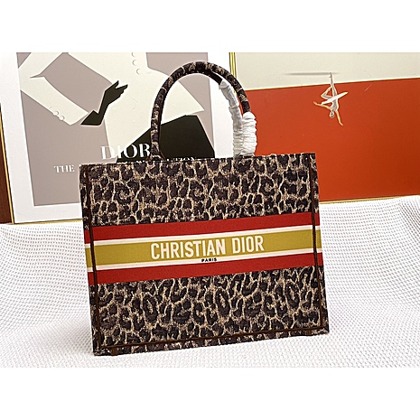 Dior AAA+ Handbags #552905 replica