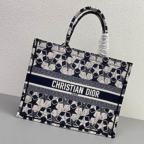 Dior AAA+ Handbags #552916 replica