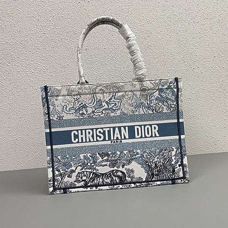 Dior AAA+ Handbags #552918 replica
