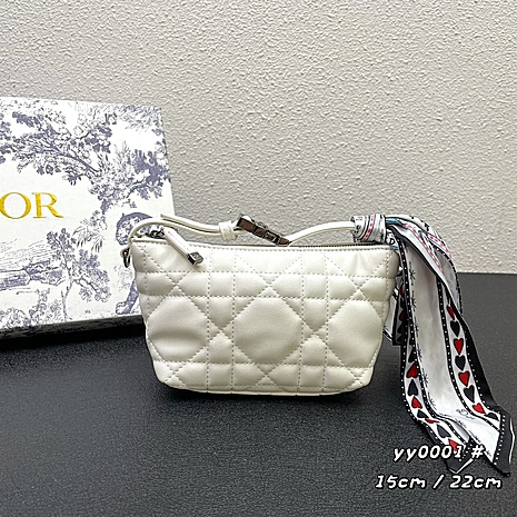 Dior AAA+ Handbags #552926 replica
