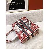 US$84.00 Dior AAA+ Handbags #552898