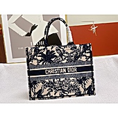 US$84.00 Dior AAA+ Handbags #552911