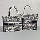 US$84.00 Dior AAA+ Handbags #552915