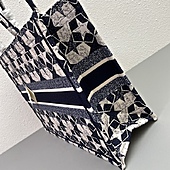 US$84.00 Dior AAA+ Handbags #552916