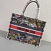 US$84.00 Dior AAA+ Handbags #552920