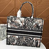 US$84.00 Dior AAA+ Handbags #552929