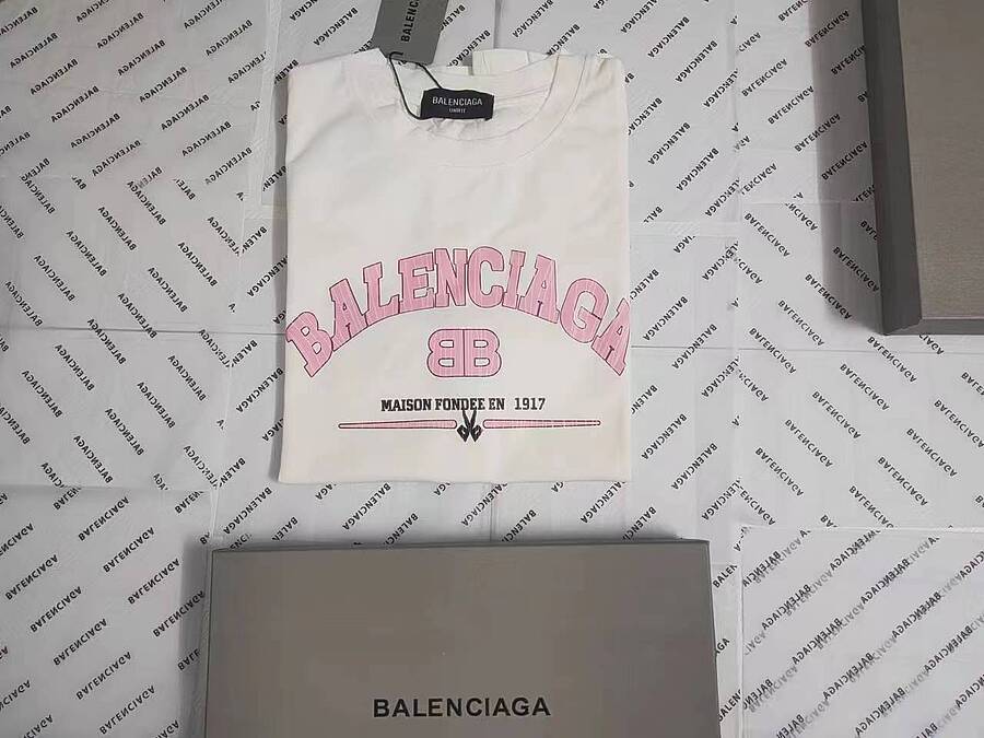 Balenciaga T-shirts for Men #560850 replica
