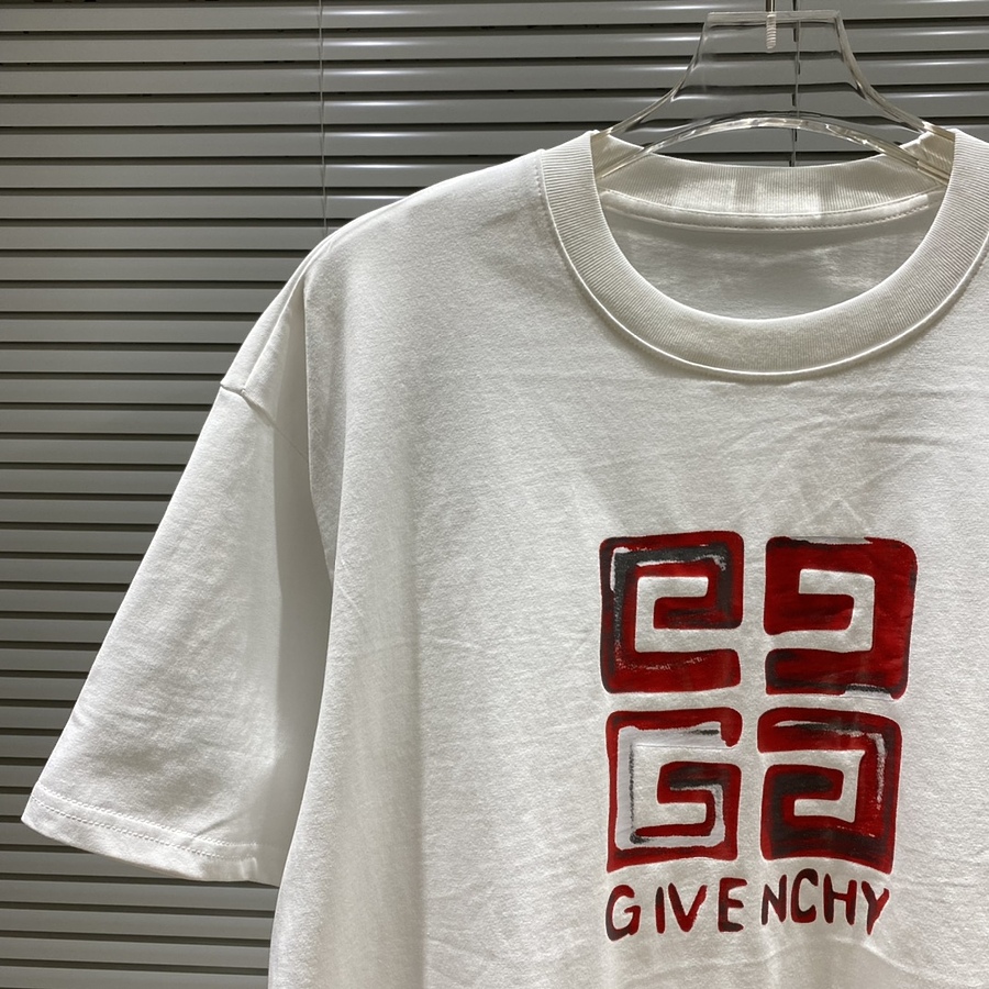 Givenchy T-shirts for MEN #560868 replica