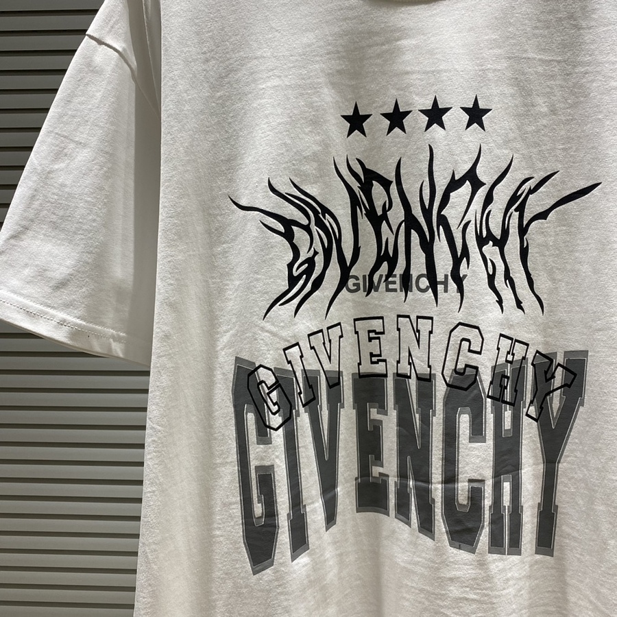 Givenchy T-shirts for MEN #560874 replica