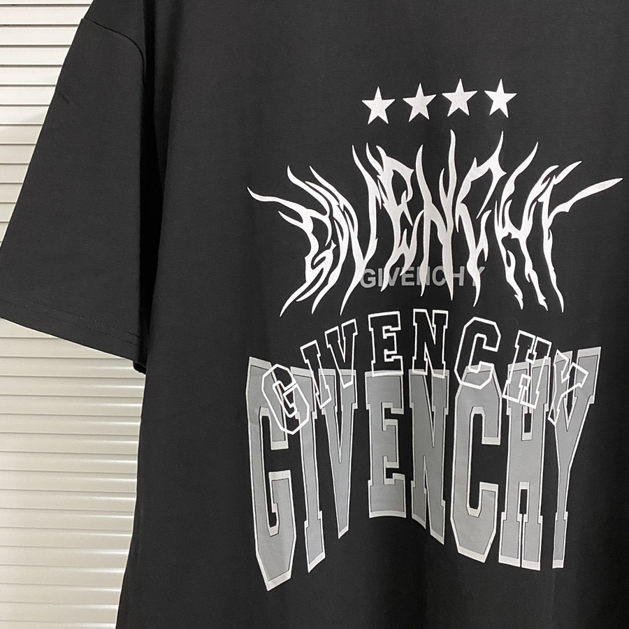 Givenchy T-shirts for MEN #560875 replica