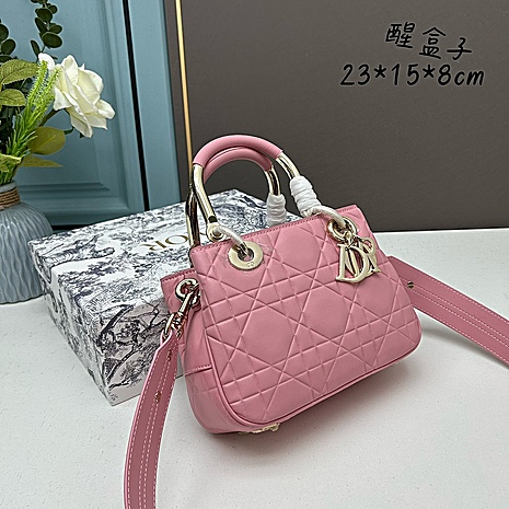Dior AAA+ Handbags #563932 replica