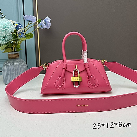 Givenchy AAA+ Handbags #563986 replica