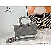 US$111.00 Dior AAA+ Handbags #563926